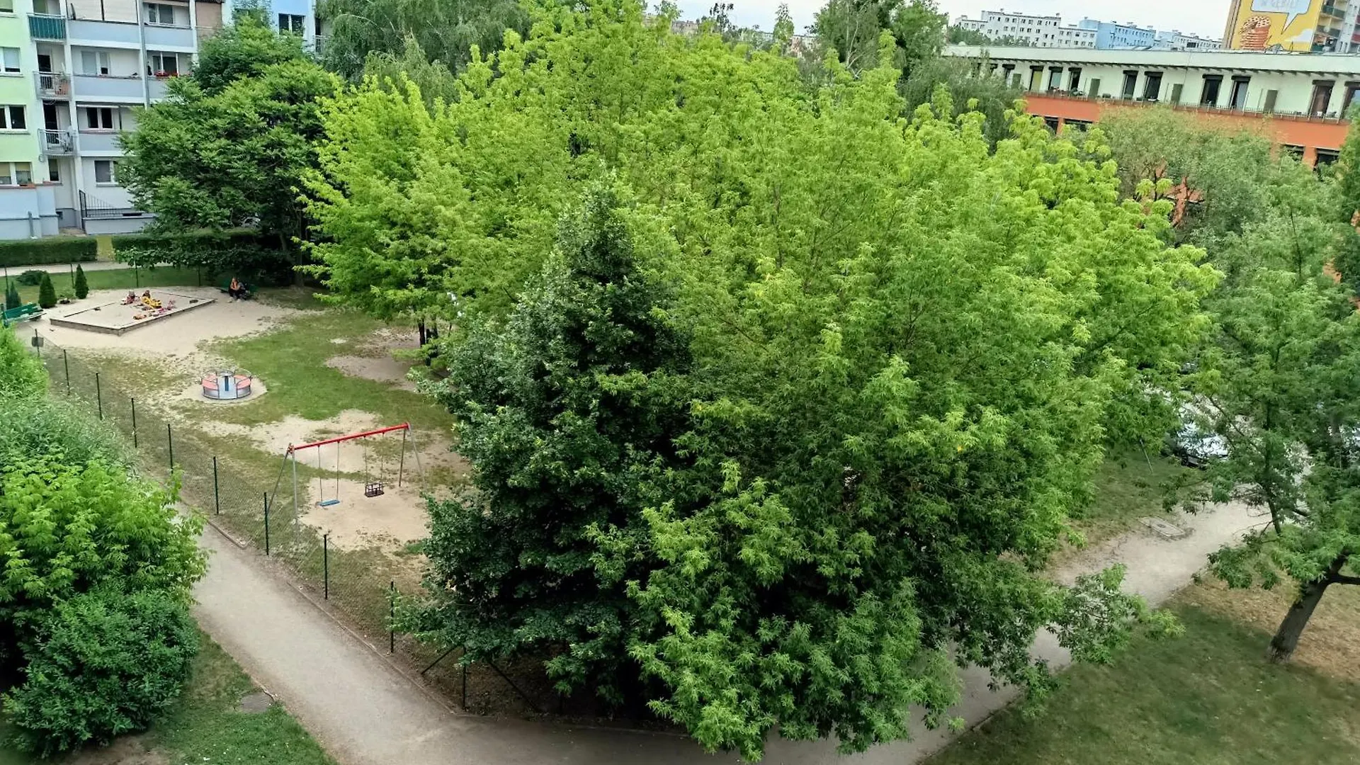 Apartament Mieszkanie 3 Pokojowe Dla Rodzin, Z Zabawkami, W Centrum Blisko Aquaparku Wrocław